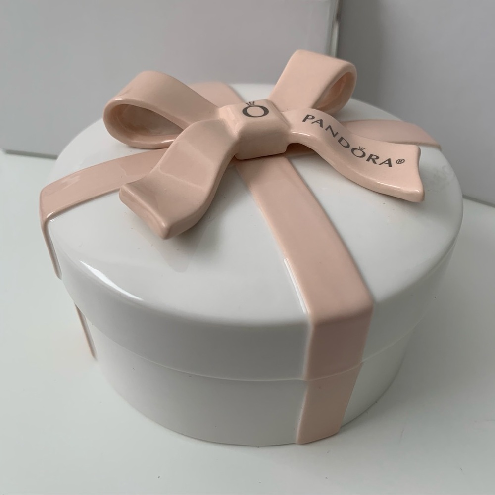 PANDORA JEWELRY BOX